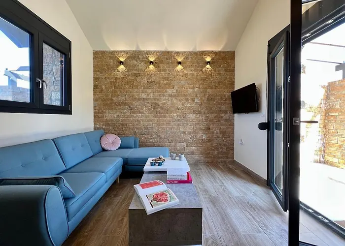 别墅 Eutopia Sani With Private Pool *