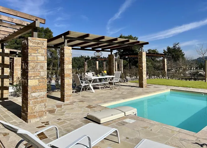 Eutopia Sani With Private Pool 别墅