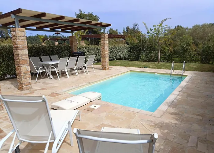 Eutopia Sani With Private Pool 撒尼海滩